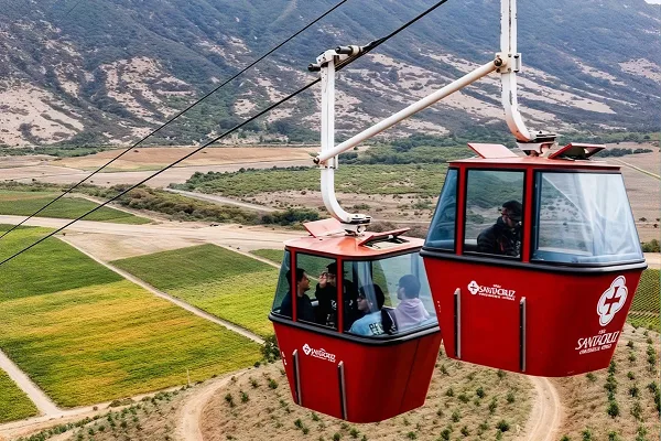 Cerro de las culturas en Teleférico - Hotel Santa Cruz